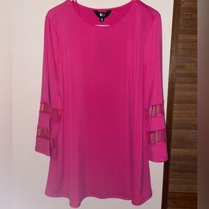 NWT Slim Factor Top.